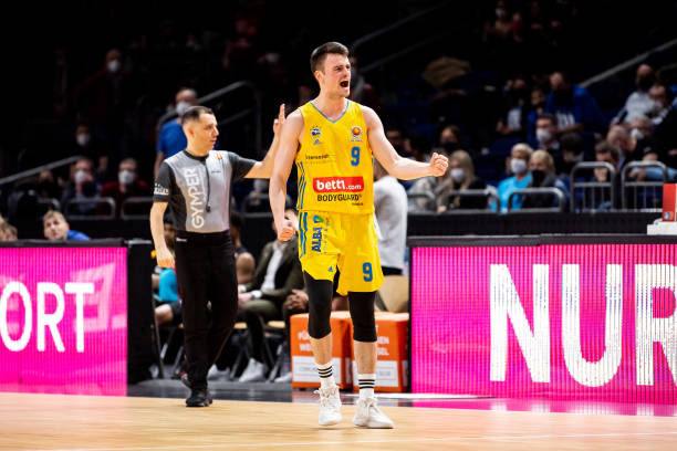 让人质疑 让人质疑